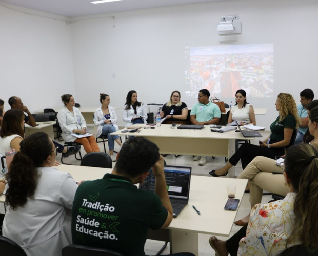 Visita da Benefic�ncia Portuguesa ao CHSL discute avan�os de Transplante de Medula �ssea